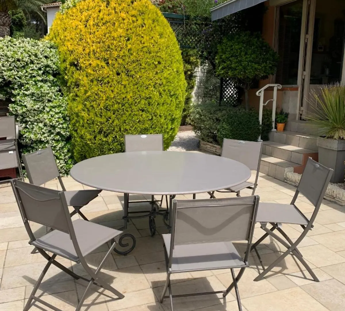 Nice House With Private Pool Sanary-sur-Mer France