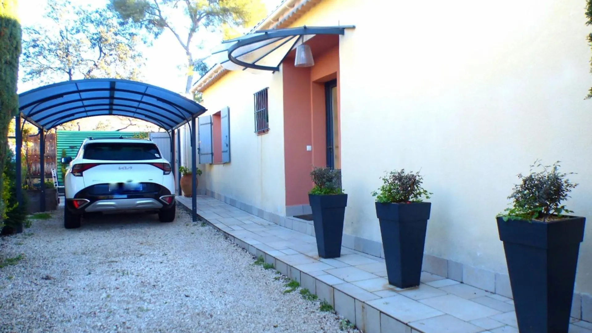 Nice House With Private Pool Sanary-sur-Mer Hébergement de vacances